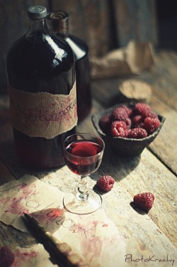 wasbella102:Raspberry Liqueur