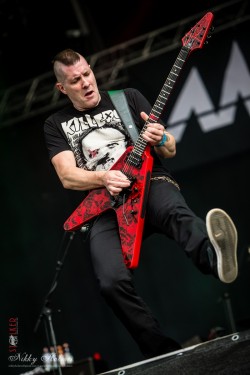 and-the-distance:  Jeff Waters - Annihilator