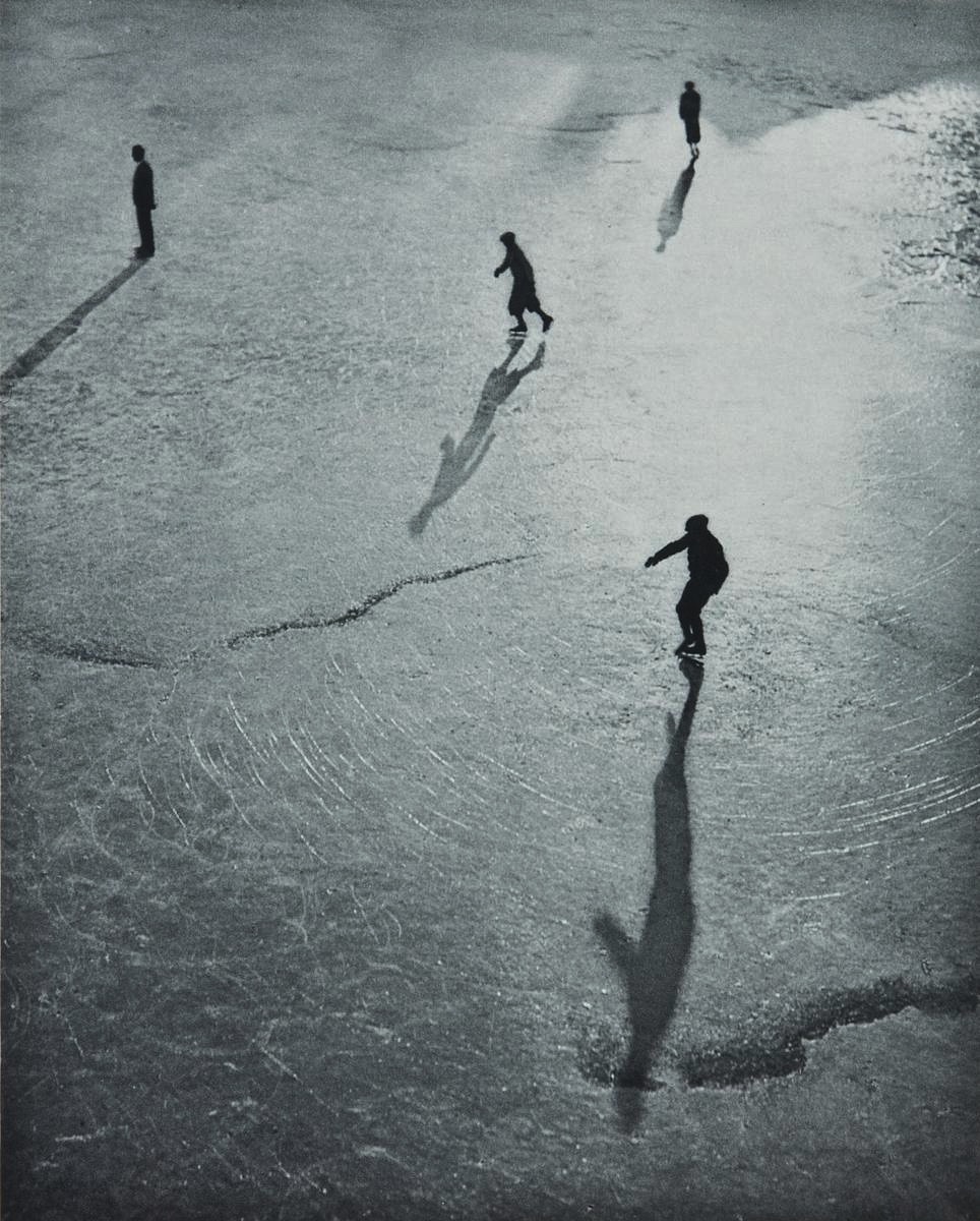 Julius Tutsch
“Ice Skaters”, from 1933