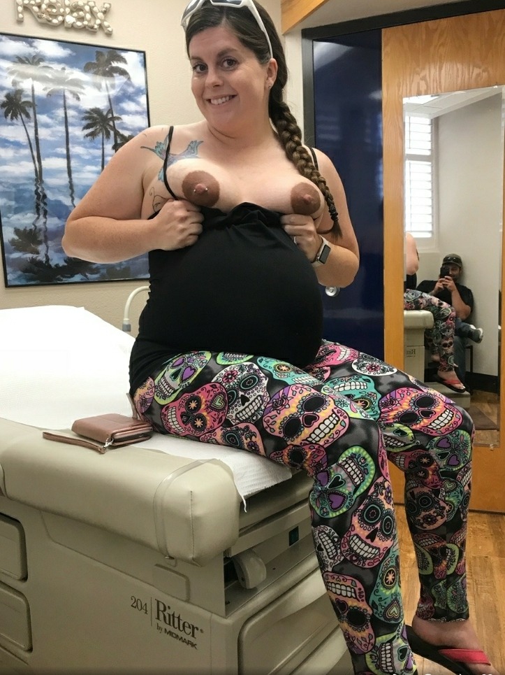 obgyn-ville:  At the ob/gyn for routine prenatal checkups and through her beautiful