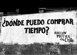 accionpoeticaenchile:  &ldquo;¿Dónde puedo comprar tiempo?&rdquo;Americo Vespucio/Departamental. Macul