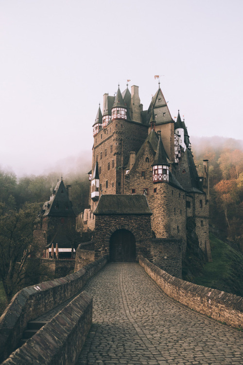 billionaire-s:Cochem Castle (Germany)