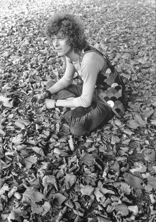 David Bowie. Hyde Park, London. October 1969.© Alec Byrne