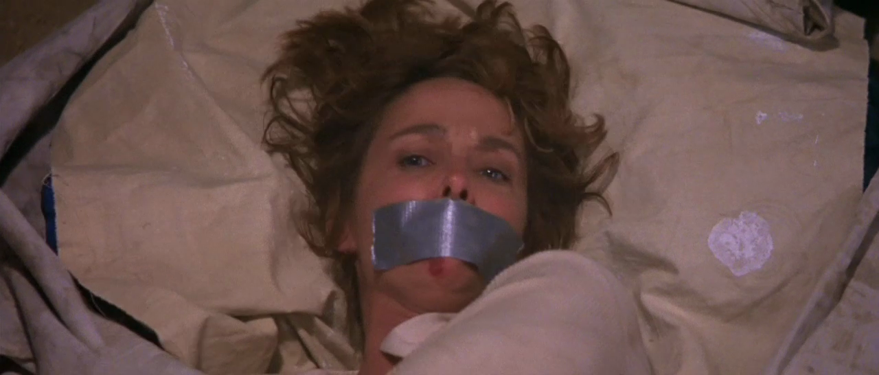 demoisellesendetresse: Kathleen Quinlan in Breakdown
