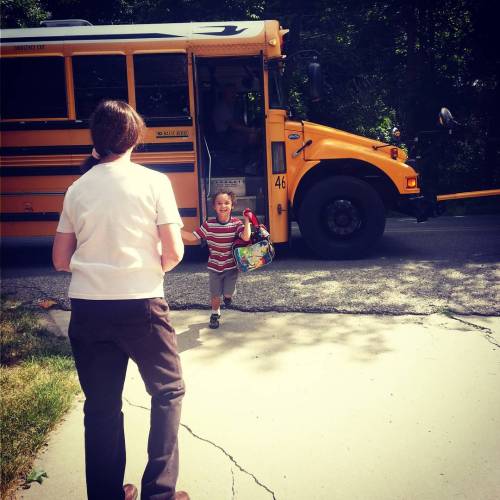 Sex Skyy getting off the bus after first day pictures