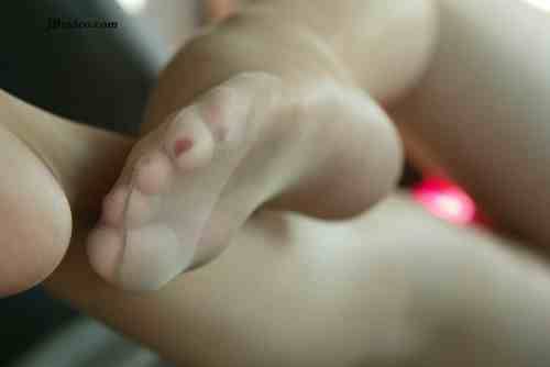 Women in nylons
