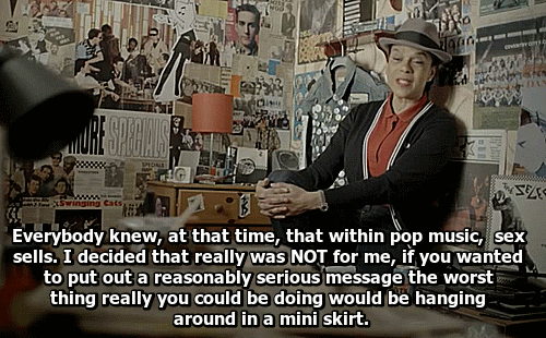 biscuitsarenice:Pauline Black, The Selecter and Siouxsie Sioux, Siouxsie and the BansheesPunk had sw