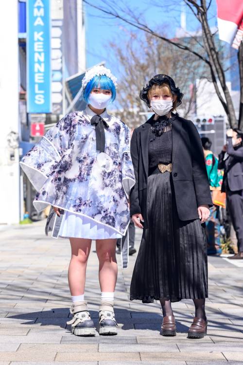 tokyo-fashion: Tokyo Fashion Week March 2021 Street Style Day 1 Tokyo Fashion Week started! Our stre