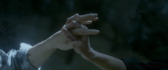 tumblr_ple04xQ7sb1qbnhfbo7_540.gifv