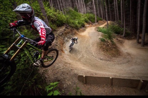 ukmtb: When you’re shredding but bae says she’s got a free house…
