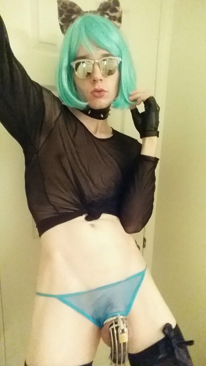 cocothetwink:  How about some more ME. Im having a lot of fun today.
