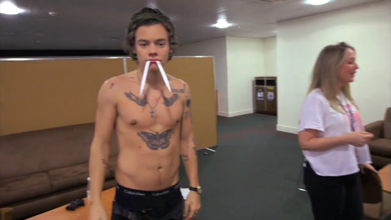 harrymightystyles:  1D Day 