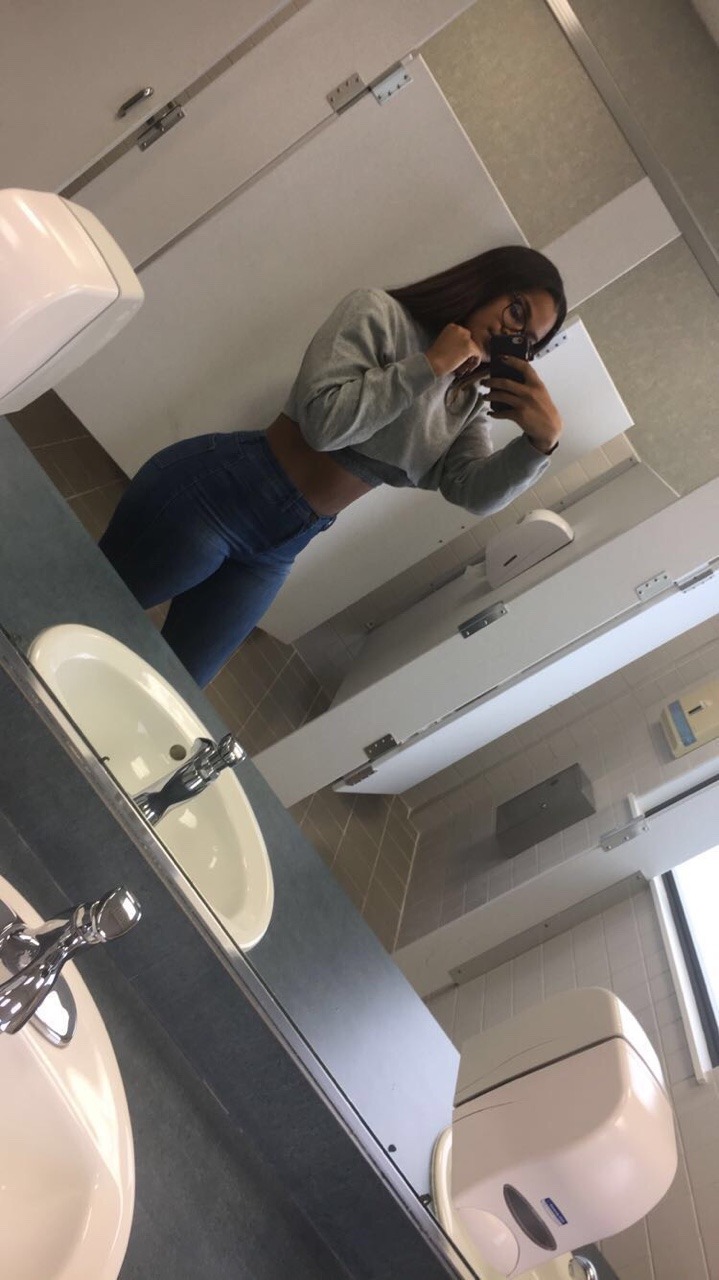 thabootyscholar:  yoourambitions:i be bored yall 