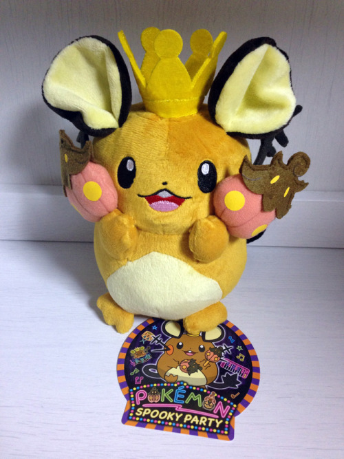zombiemiki:  Dedenne plush from the Pokemon Center Spooky Party promo. 