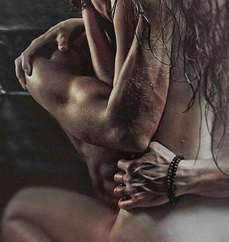 tinasvelvetwhip:I will touch every part of you and take you as I please.
