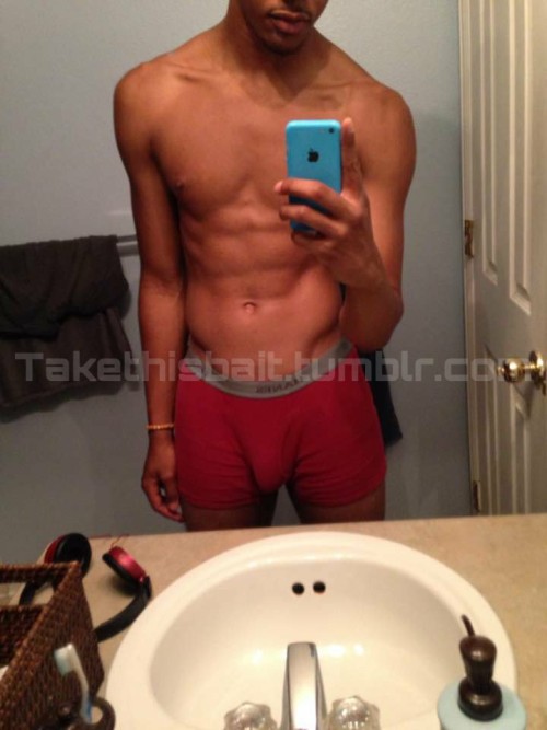 takethisbait:  Deon🎣………..   22 years old; Miami Gardens   Preference: straight👫