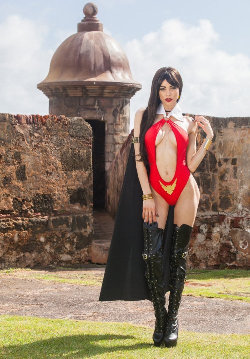 proudstar81:   LeeAnna Vamp as Vampirella porn pictures