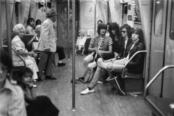 nycnostalgia:  The Ramones ride the subway, 1975