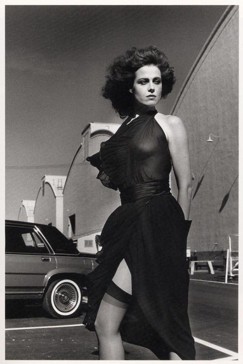 monkeysaysficus: Sigourney Weaver, photographed by Helmut Newton. Helmut was very good to Sigourney