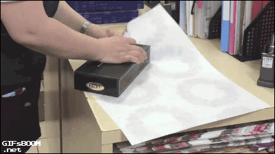 gifsboom:  Video: Gift Wrapping Hack