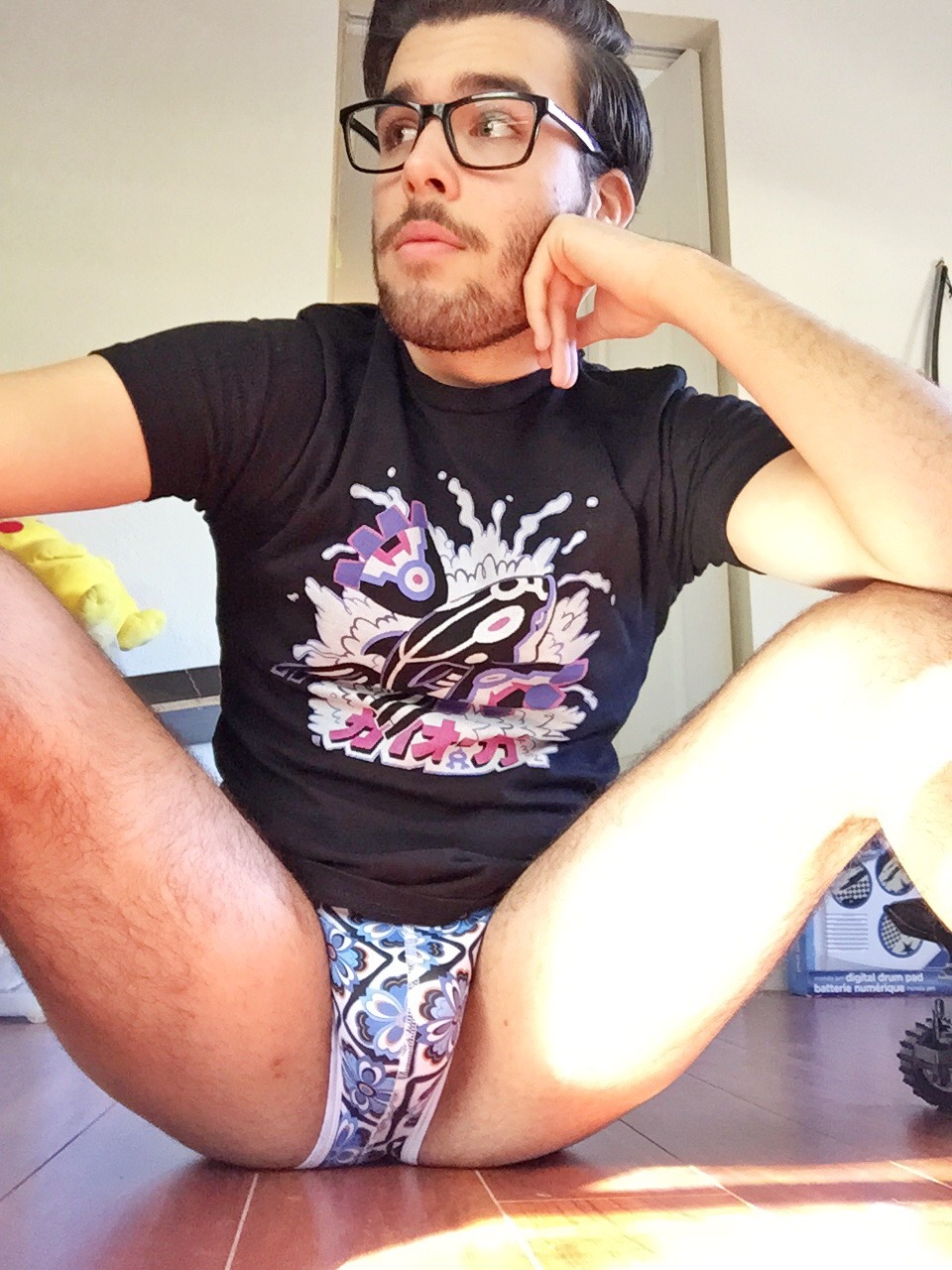 brahzilla:  …just thinking about dick 