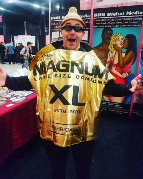 #exxxoticaexpo #exxxotica #exxxoticanj (at New Jersey Convention and Exposition Center) https://www.instagram.com/p/Bpx_MGGBfQh/?utm_source=ig_tumblr_share&igshid=ceowtydbnin9