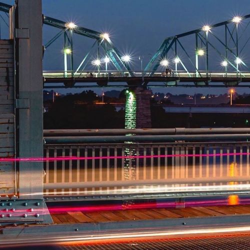 Photo by Chattanooga photographer @rryder_photo  ・・・ Just a fun long exposure of the market Street b