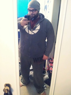 maxheron:  My lazy Sunday attire. I calls