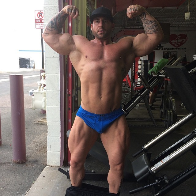 needsize:  Russ looking a little watery and flat. Just wait.Russ Allen
