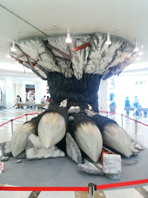 raffleupagus:  The new giant Godzilla foot installation at Tokyo Sunshine City