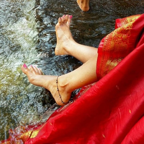 One of the most beautiful feet and Anklets ❤❤❤ #feet #photography #indianphotography #keralaphotogra