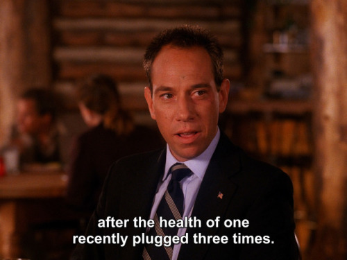 inthedarktrees:Kyle MacLachlan &amp; Miguel Ferrer | Twin Peaks