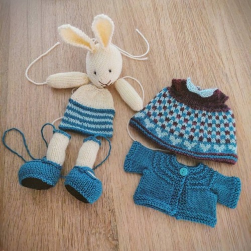 Almost a bunny. #littlecottonrabbits  #knitting #knittingtoys  www.instagram.com/p/Bu37lTyAw