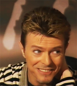 butlovehasleftyoudreamless:  Because I needed to see his smile.