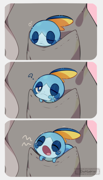 darklephise-art:What about a pocket-sized Sobble? 