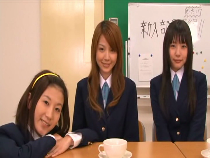 K-On! Live Action Parody (Keionbu) VIDEO - https://www.facebook.com/photo.php?v=675927209133429