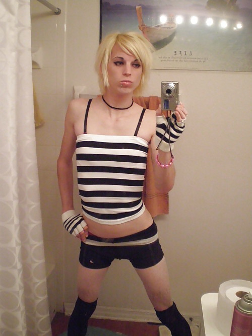 Sissy Helena's Dirty Girly Beauty
