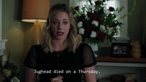 donnasweettttttttt: happy jughead died on a thursday day