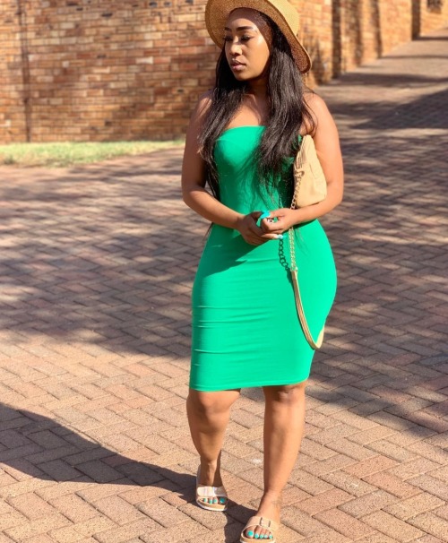 princejazziedad:DeliciouslySexy. Curvy. Gorgeous. BootiDelicious Mami Ms Oasi__Bree