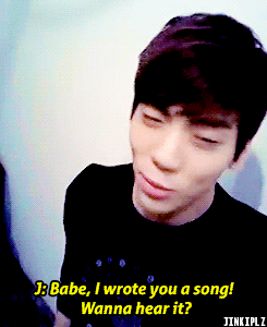 musiciswheretheheartis:  imwoozii:  I don’t think it will be a hit.    wtf did i just read