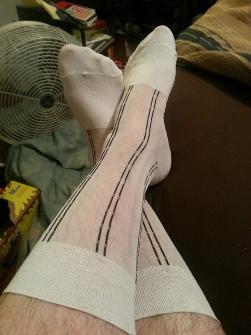 twopals1: suryahalo: Tumblr has me horny as hell for some sock play today. Who wants to come over an