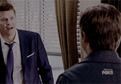 michaelaconlin:(✿◠‿◠)