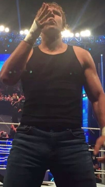 rwfan11:  adriennegabriella:  alisharay83:  sabrina1982:  DEAN ON SMACKDOWN   credit to owner on IG  Is he back to the wifebeaters???? I love the wifebeaters!!! And the black is my favorite!   *Faints*  ….. I’m too busy checking out that nice lump