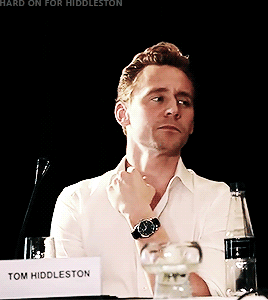 hiddlestoncentral:the-haven-of-fiction:hard-on-for-hiddleston:[x]This is Excellent Hair This is exce