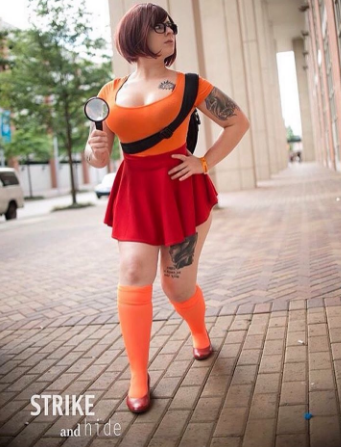 everybodylovesbabes:    Nicole Meyers as Velma Dinkley 
