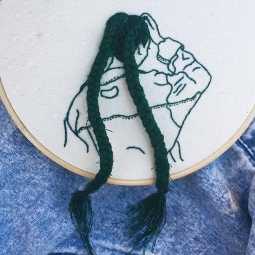 bled: gaksdesigns:Embroidery art by Sheena Liam Yo, this is so cool