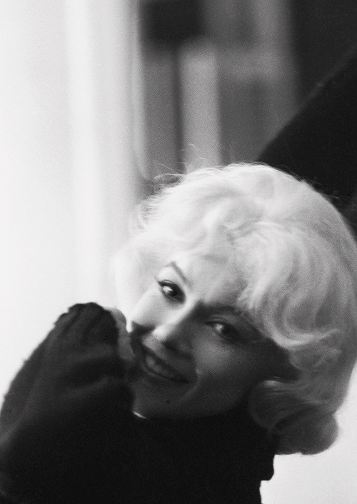 Marilyn photographed by Lawrence Schiller on the set of ‘Let’s Make Love’
