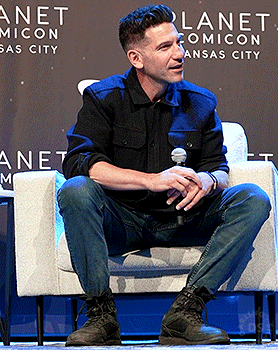 Jon Bernthal At Planet Comicon.