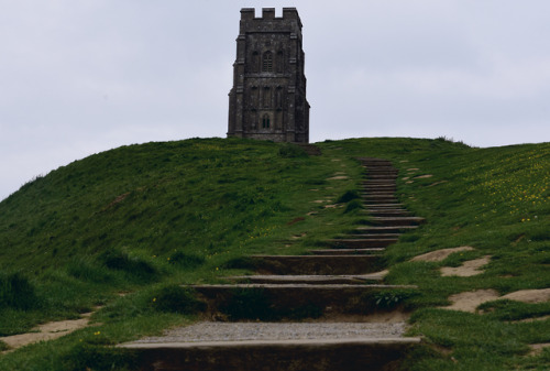 fallbabylon:Glastonbury Tor and King Arthur’s Tomb- Glastonbury, England. 