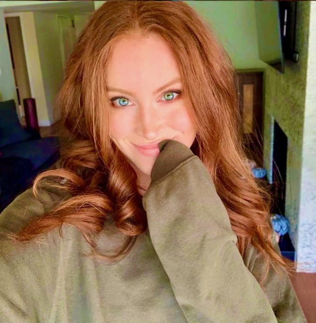 awesomeredhds02:gingersonly93😍❤️ @mmmmahoneyFollow adult photos